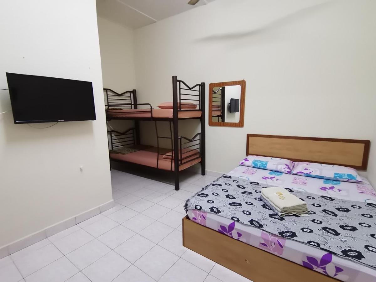 Nipahmas Chalet Pekan Pangkor Exterior foto